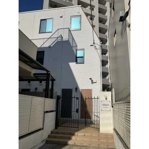 ミハス学芸大学 外観