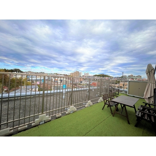 グランシティユーロコートあざみ野 外観