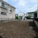 調布市八雲台１丁目 現地（撮影　２０２６．０８）