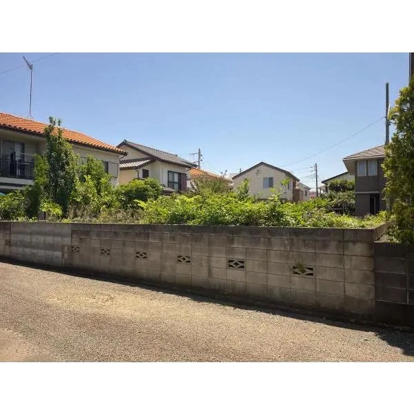 藤沢市本鵠沼３丁目 前面道路