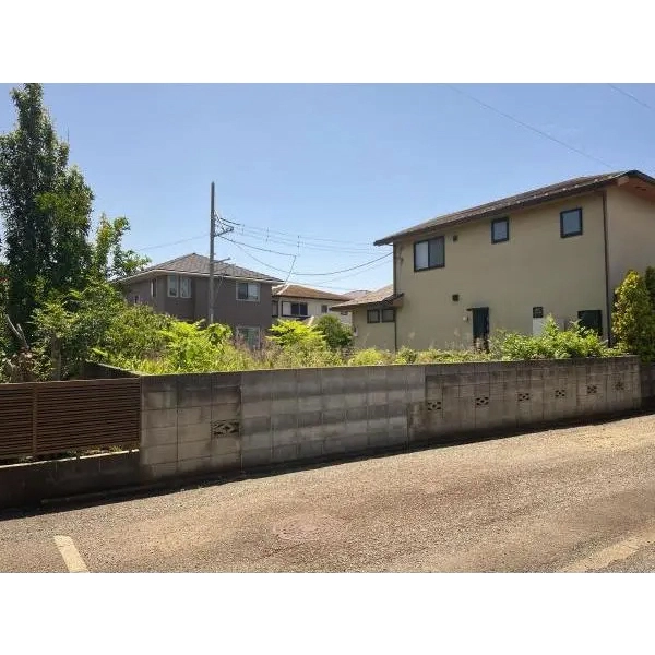 藤沢市本鵠沼３丁目 前面道路