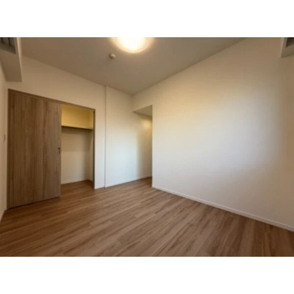 アールヴェール荻窪北 洋室