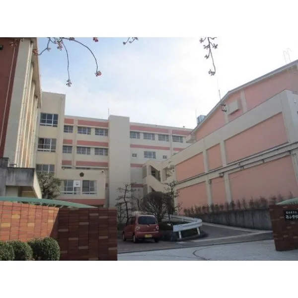 ネオステージ原 原小学校 830m