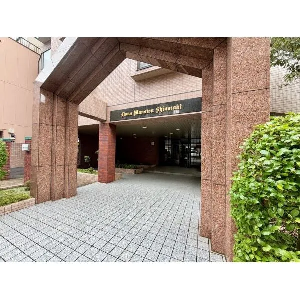 ライオンズマンション篠崎 現地外観