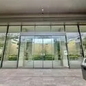 ローレルスクエアＯＳＡＫＡ　ＬＩＮＫ エントランス１