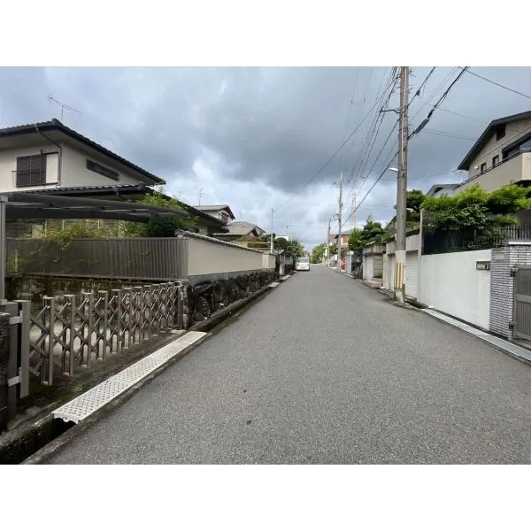 大阪狭山市大野台４丁目 前面道路