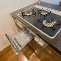 グランドパレス守口 三口コンロで広々と調理ができます♪