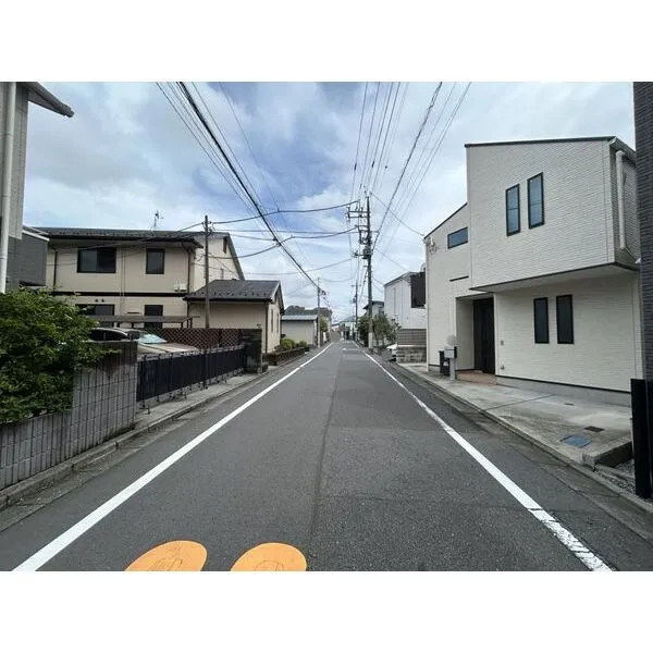 練馬区桜台５丁目 前面道路