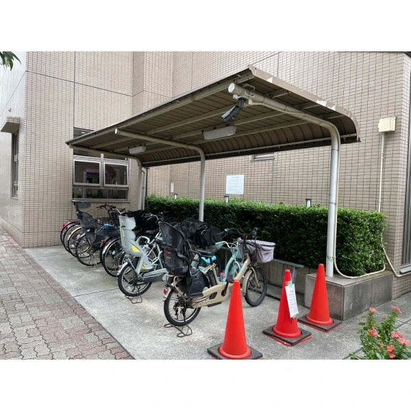 アクトピア北赤羽参番館 駐輪場