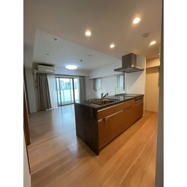 クリオ浅草橋 ※家具・調度品は価格に含まれません。