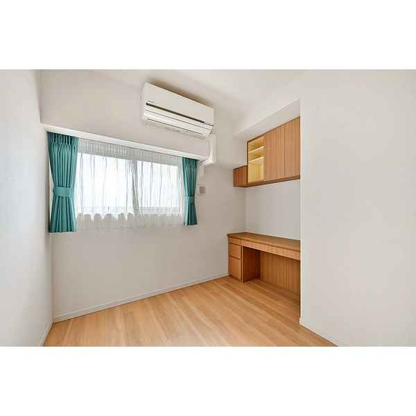 クリオ浅草橋 洋室 4.4畳 ※家具・調度品は価格に含まれません。