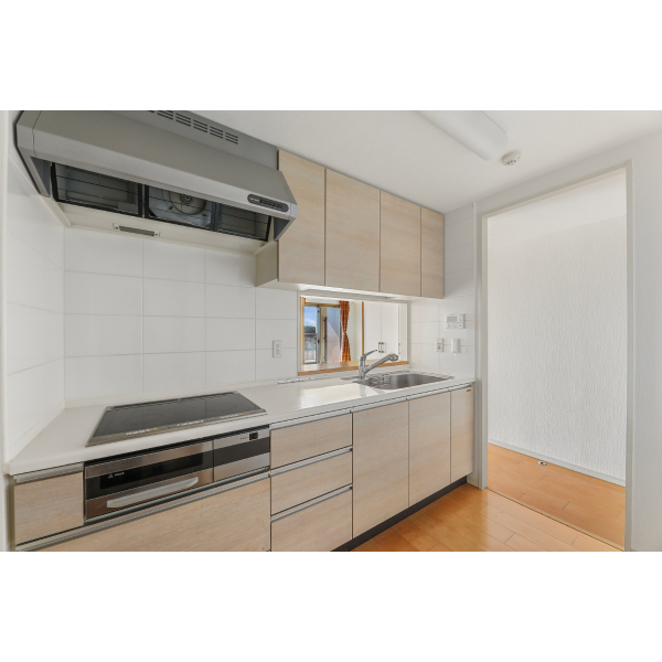 エストリオいには野 家具・調度品は価格に含まれません。