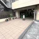 ファミネス大森 趣のあるエントランス