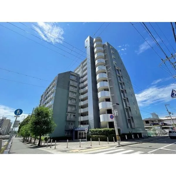 本山センチュリーマンション 3方道路に面した敷地で開放感があります！