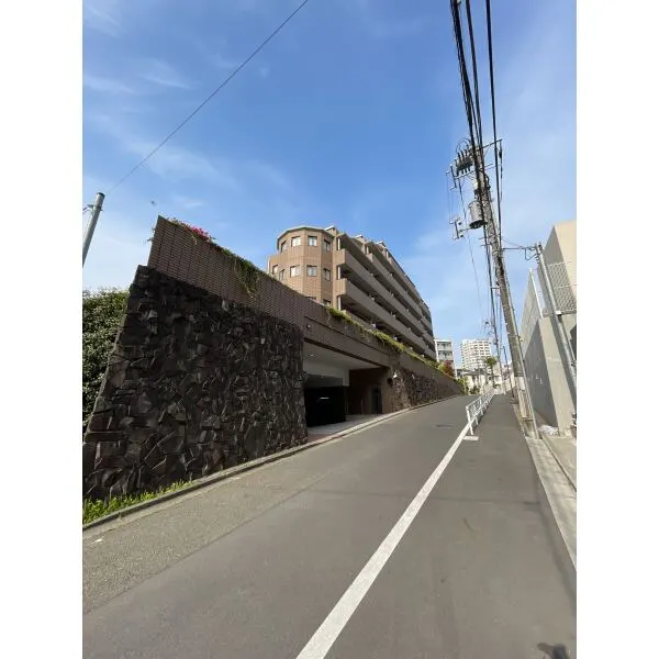 ライオンズガーデン初台 外観