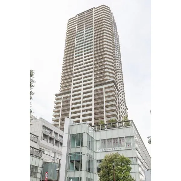 プラウドタワー武蔵小杉 外観