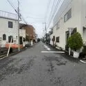 横浜市鶴見区下野谷町３丁目 前面道路(撮影年月：2026年07月)