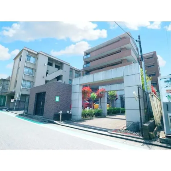 シャロール港北 外観