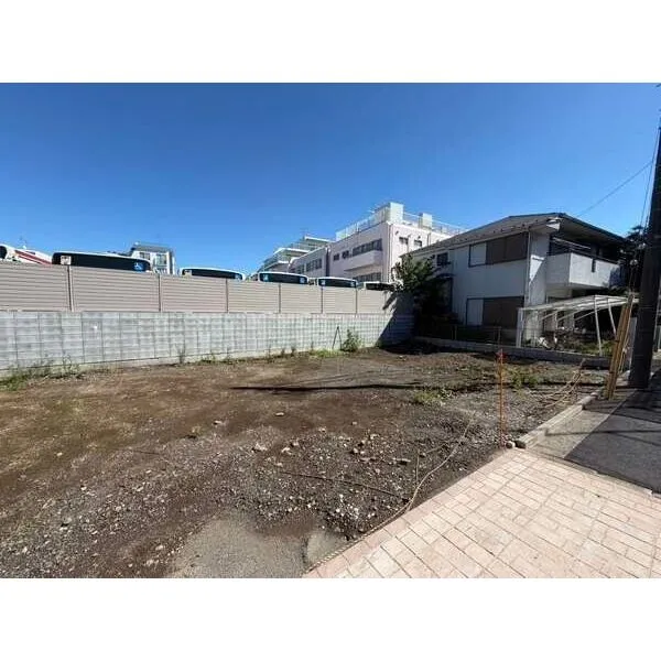 武蔵野市関前３丁目 建築条件付きの売地ではないため、お好きなハウスメーカー・工務店での建築が可能です。