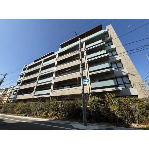 プラウド西宮北口 外観