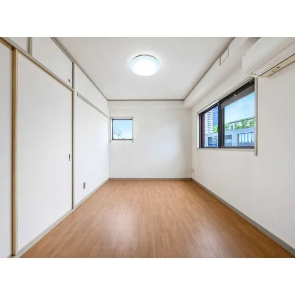 ライオンズマンション元麻布 リビング・ダイニング
