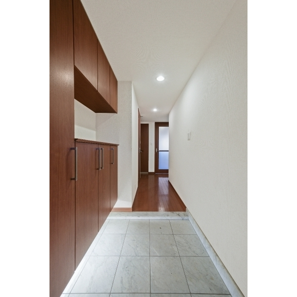 エムズシティ一宮グランステージ 玄関