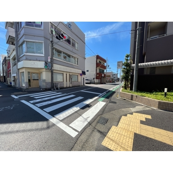 エムズシティ一宮グランステージ 前面道路
