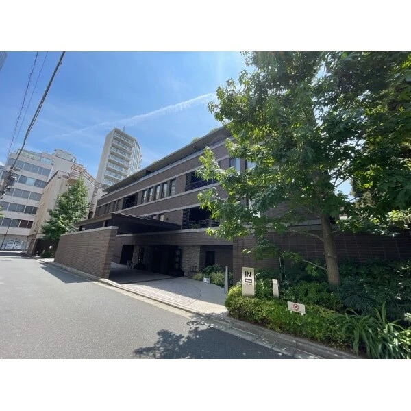 ブランズ六本木飯倉片町