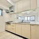 ライフピア蕨南町弐番館 使いやすい対面式キッチン