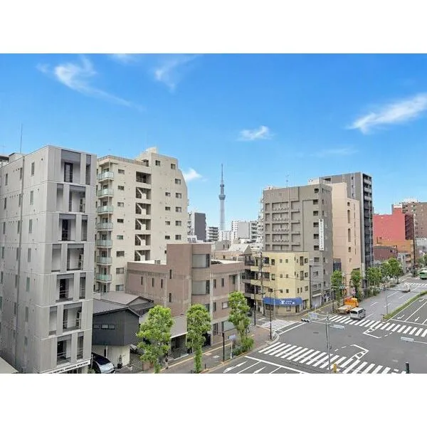 グリーンパークミノワ バルコニーから東京スカイツリーを望む、都心ならではの眺望が魅力です。