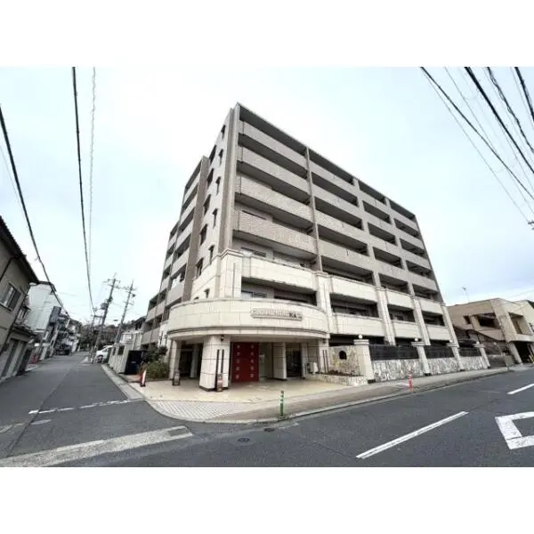グローバル向日町 外観