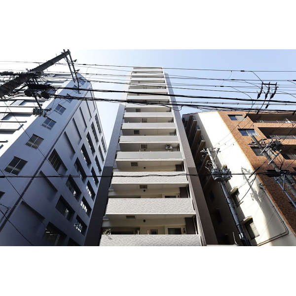 エステムプラザ本町クロス 外観