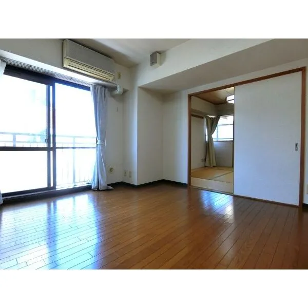 ライオンズマンション神戸元町通 リビング・ダイニング