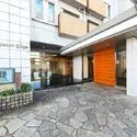 ライオンズスクエア用賀 マンションアプローチ