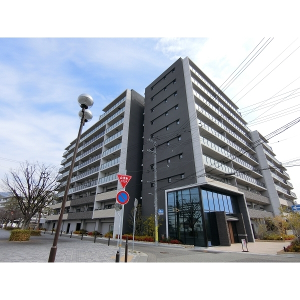 エステムコートパークウイングス