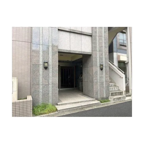 日神デュオステージ早稲田 エントランス