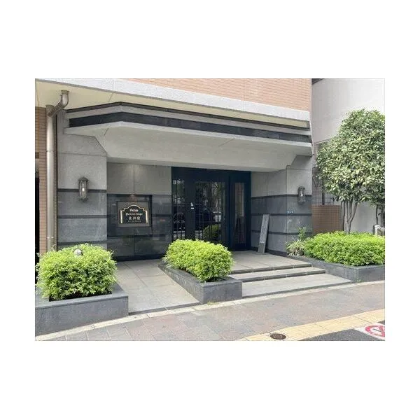 日神パレステージ東新宿イーストフォート エントランス