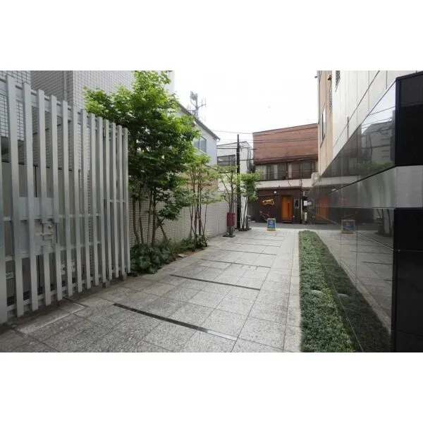 レジデンシャルスター武蔵小山 敷地内