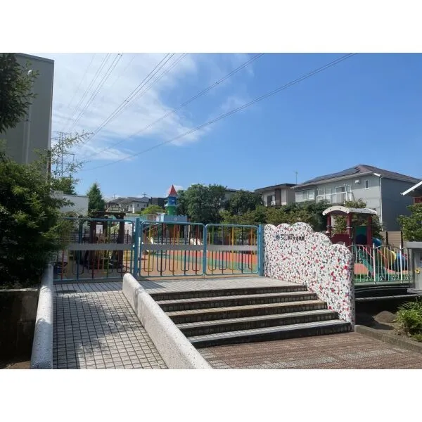町田市つくし野１丁目 つくし野天使幼稚園（幼稚園・保育園）まで約140m（徒歩2分）