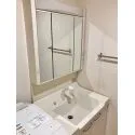 荒川区町屋７丁目 1階洗面です。三面鏡裏収納付きで、散らかりがちな洗面小物もすっきりと収納していただけます。