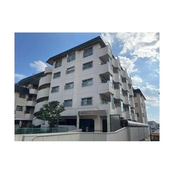 池ノ上グロリアハイツ 外観