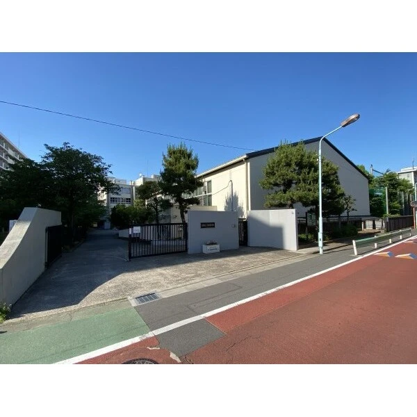 江東区大島2丁目 区立大島西中学校(中学校)まで約710m(徒歩9分)