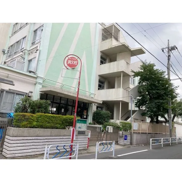 江戸川区中央3丁目 江戸川区立大杉小学校(小学校)まで約600m(徒歩8分)