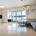 ＳＨＩＮＴＯ　ＣＩＴＹ（シントシティ） 【リビングダイニング】広々とした横長リビングダイニングには全面床暖房を採用。足元からやさしく暖めます