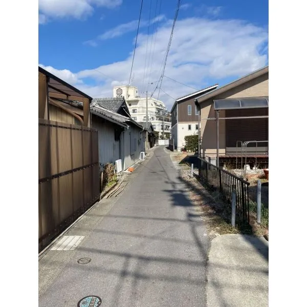 安城市和泉町中本郷 西側前面道路