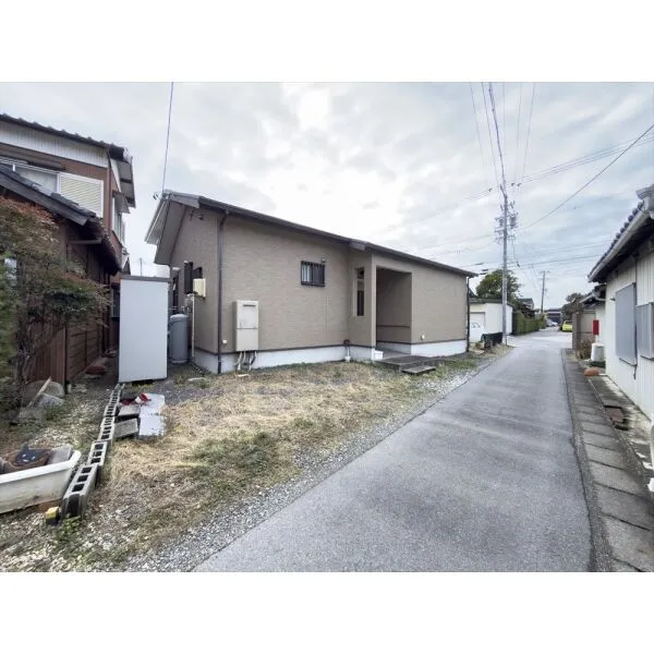 安城市和泉町中本郷 前面道路