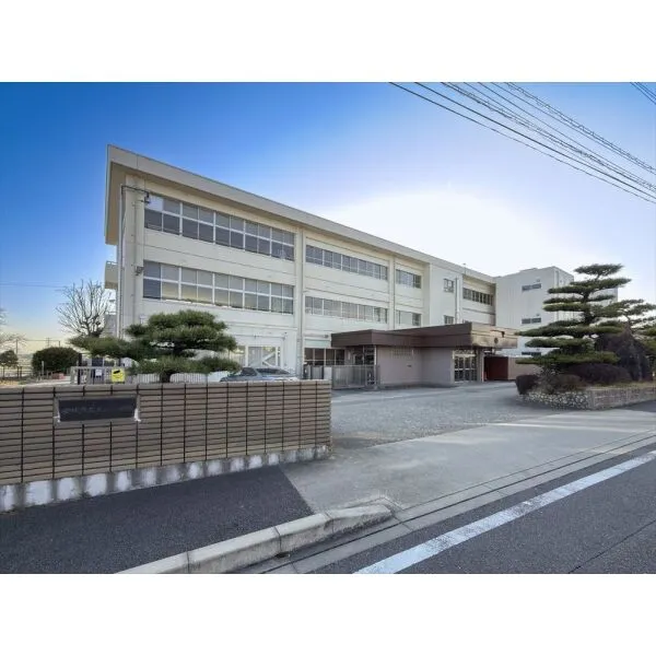 安城市和泉町中本郷 丈山小学校徒歩4分(小学校)まで約320m(徒歩4分)