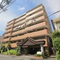 ライオンズマンション大倉山新羽町 外観
