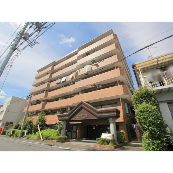 ライオンズマンション大倉山新羽町 外観