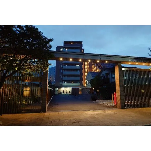 ライオンズ東京根岸レジデンス 外観